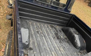 Land-Rover-Defender-1980-Extended-Cab-Pickup-6