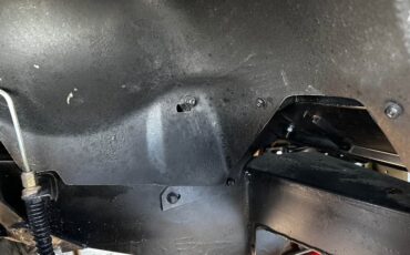 Land-Rover-Defender-1980-SUV-14