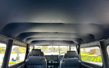 Land-Rover-Defender-1980-SUV-17