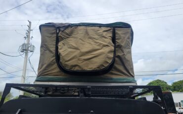 Land-Rover-Defender-1980-SUV-23