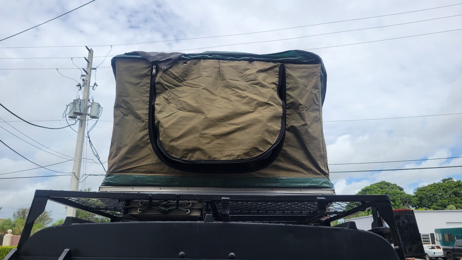 Land-Rover-Defender-1980-SUV-23