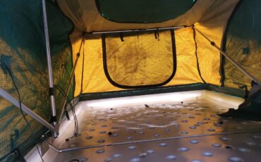 Land-Rover-Defender-1980-SUV-24