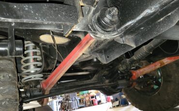 Land-Rover-Defender-1980-SUV-33