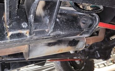 Land-Rover-Defender-1980-SUV-34