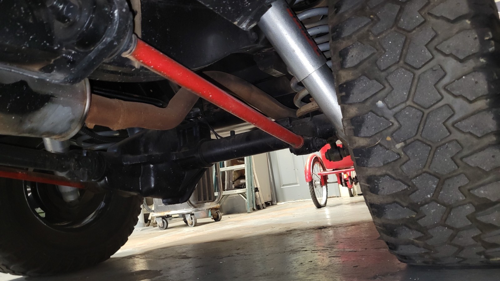 Land-Rover-Defender-1980-SUV-35