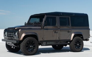 Land-Rover-Defender-1984