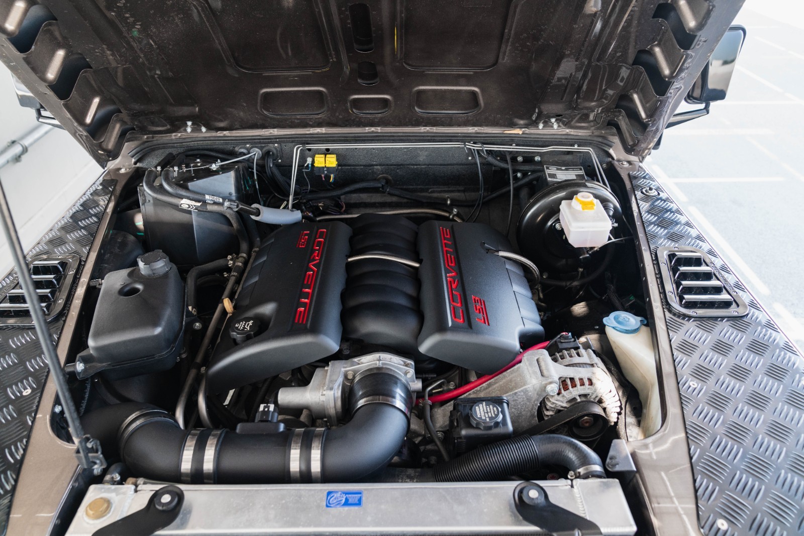 Land-Rover-Defender-1984-4