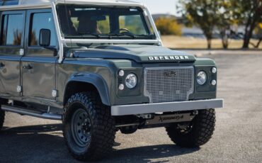 Land-Rover-Defender-1984-Sport-Utility-17