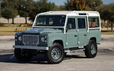 Land-Rover-Defender-1984-Sport-Utility-2