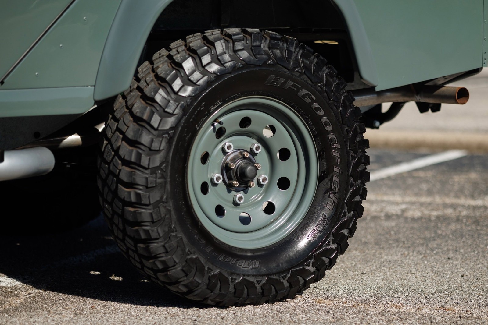 Land-Rover-Defender-1984-Sport-Utility-26