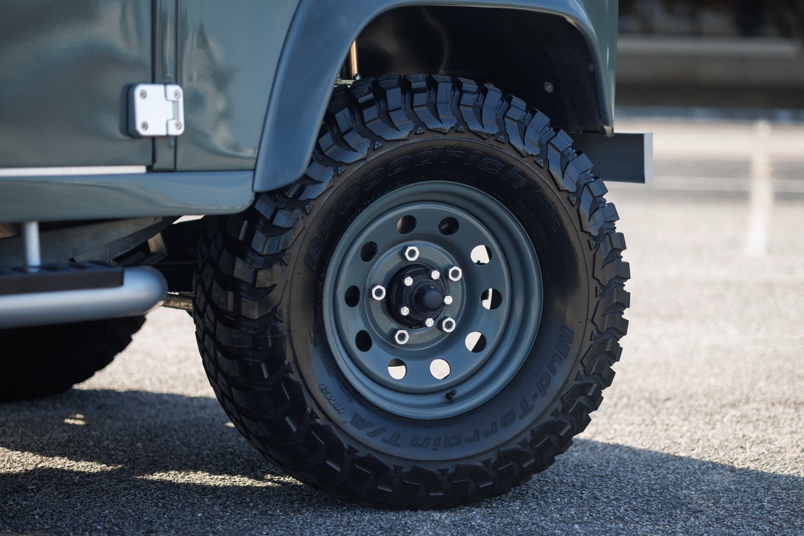 Land-Rover-Defender-1984-Sport-Utility-28