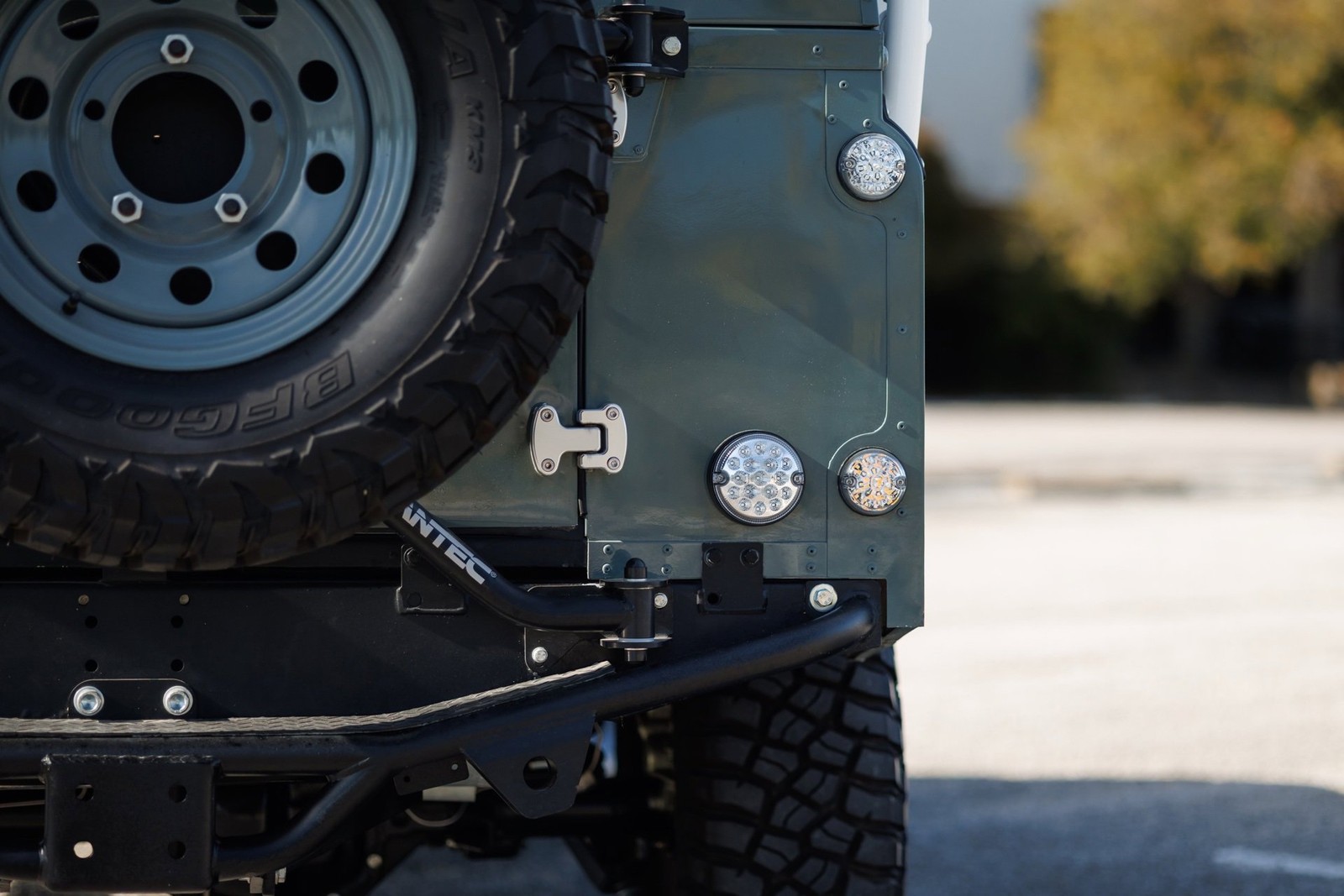 Land-Rover-Defender-1984-Sport-Utility-29