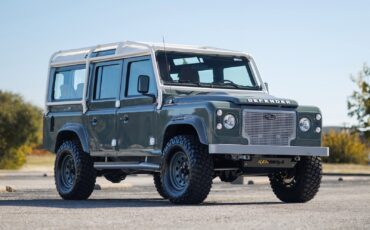 Land-Rover-Defender-1984-Sport-Utility-3