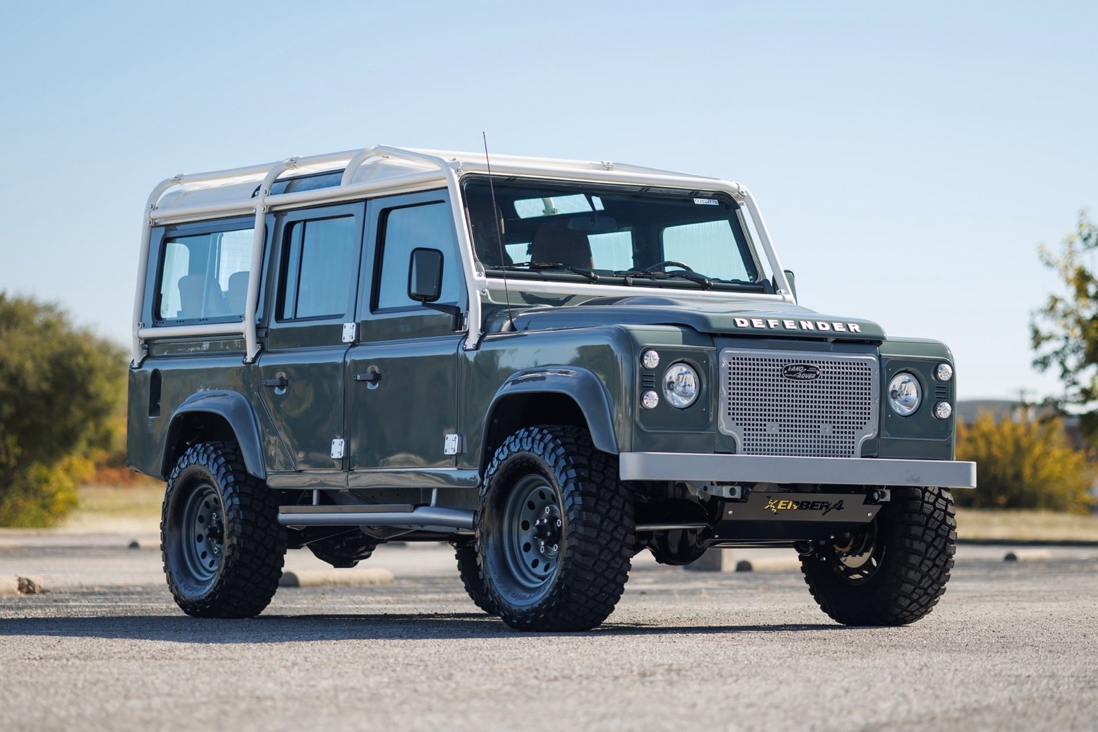 Land-Rover-Defender-1984-Sport-Utility-3