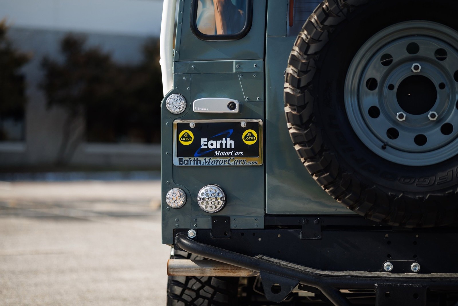 Land-Rover-Defender-1984-Sport-Utility-30