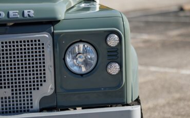 Land-Rover-Defender-1984-Sport-Utility-32