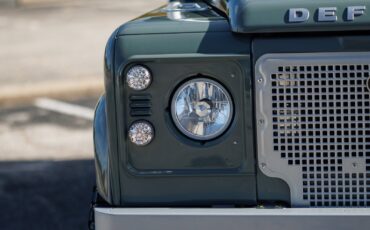 Land-Rover-Defender-1984-Sport-Utility-33