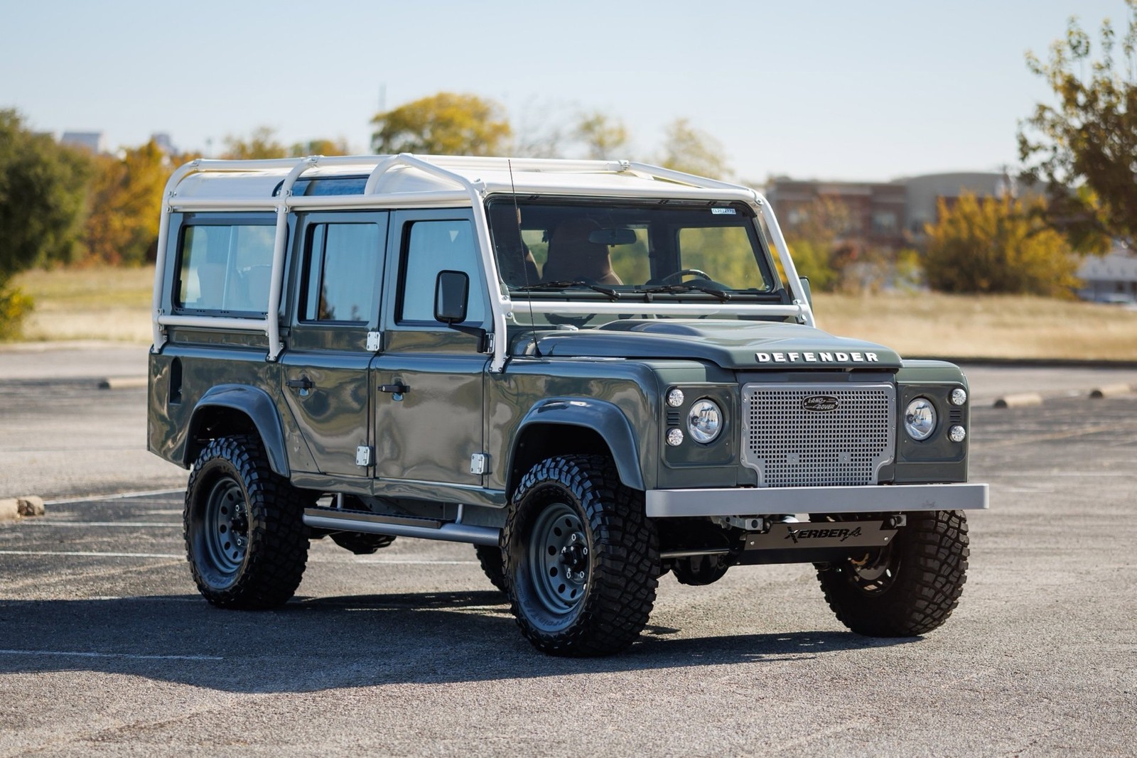 Land-Rover-Defender-1984-Sport-Utility-4