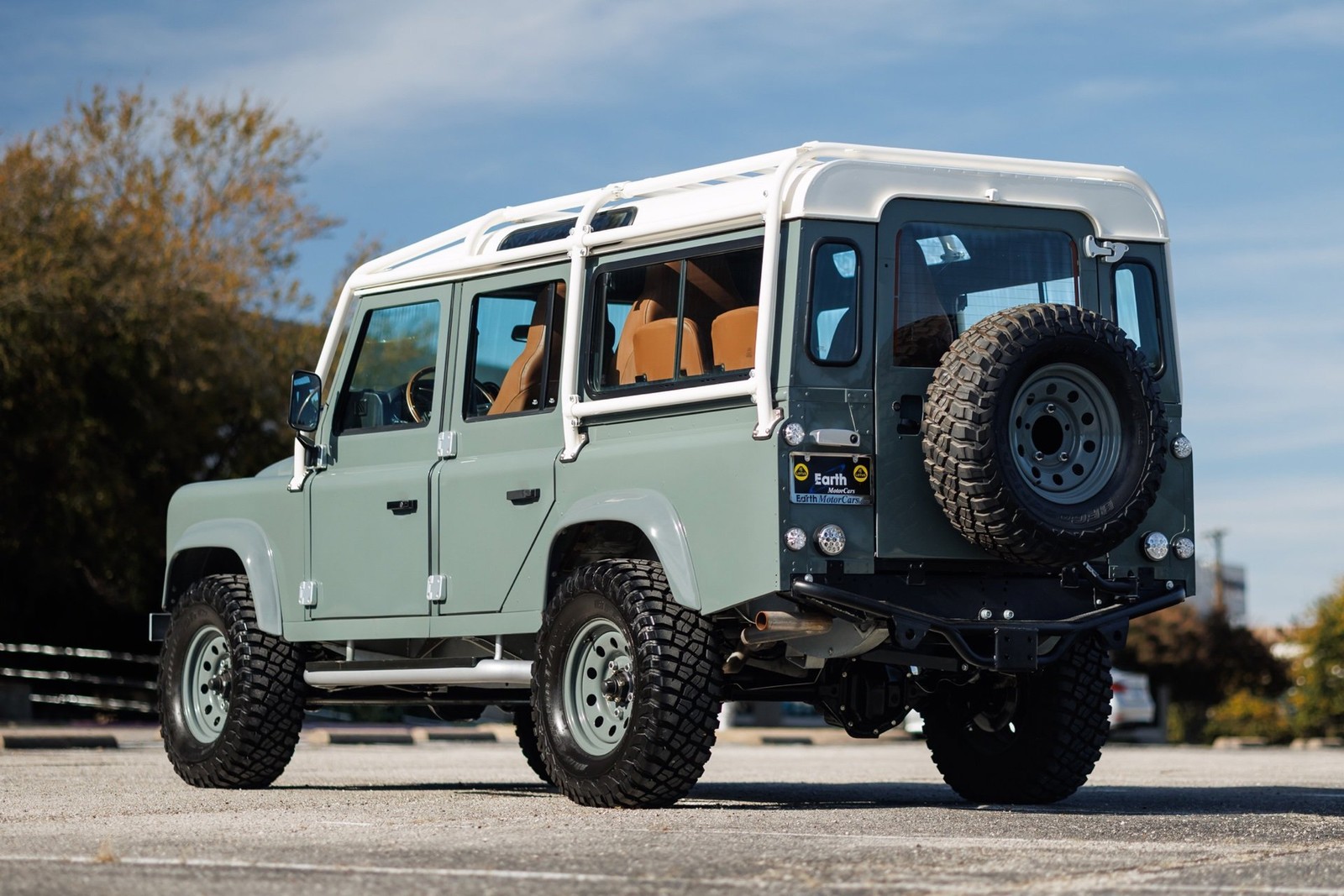 Land-Rover-Defender-1984-Sport-Utility-5