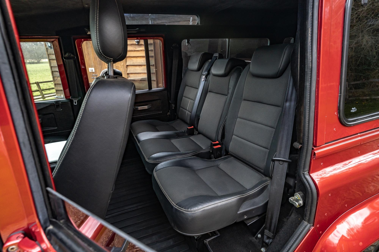 Land-Rover-Defender-1985-Finance-Trade-Welcomed-15