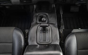 Land-Rover-Defender-1985-Finance-Trade-Welcomed-18