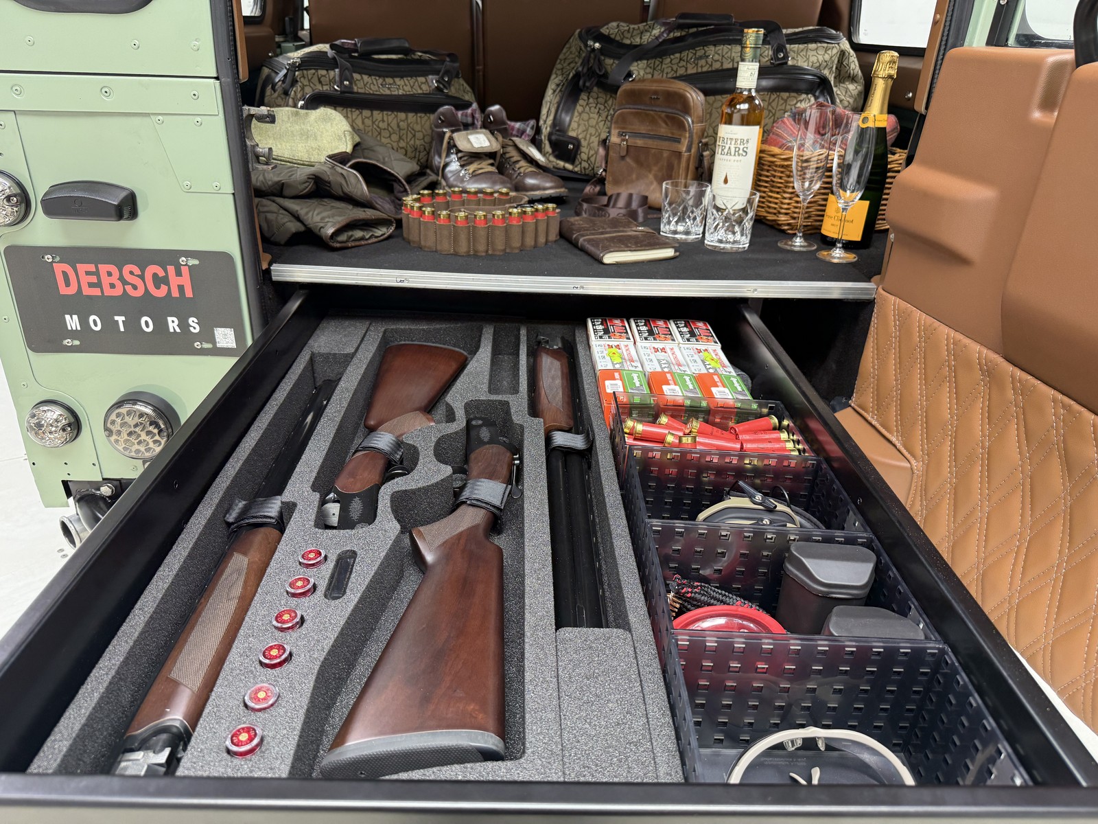 Land-Rover-Defender-1988-1