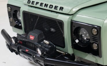 Land-Rover-Defender-1988-13