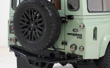 Land-Rover-Defender-1988-18