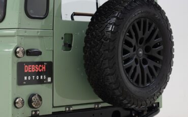 Land-Rover-Defender-1988-19