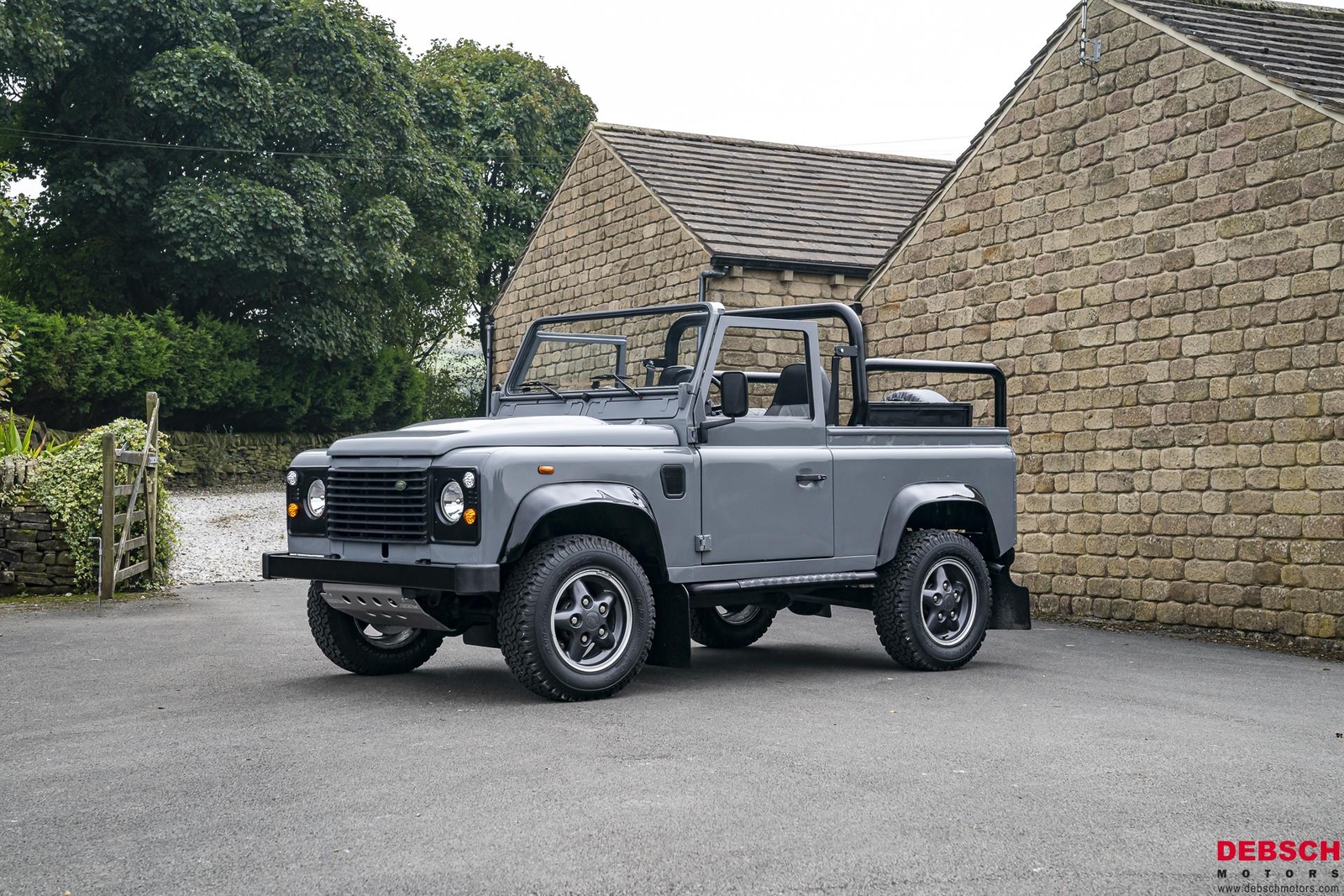 Land-Rover-Defender-1988-Finance-Trade-Welcomed-1