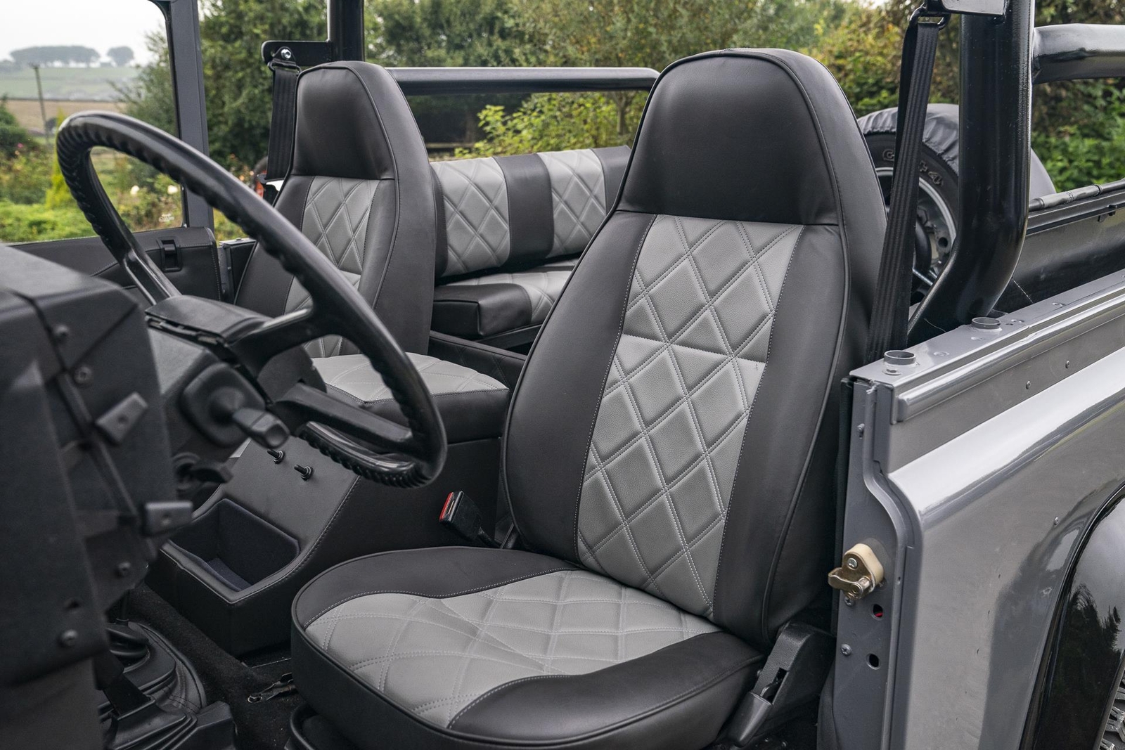 Land-Rover-Defender-1988-Finance-Trade-Welcomed-10