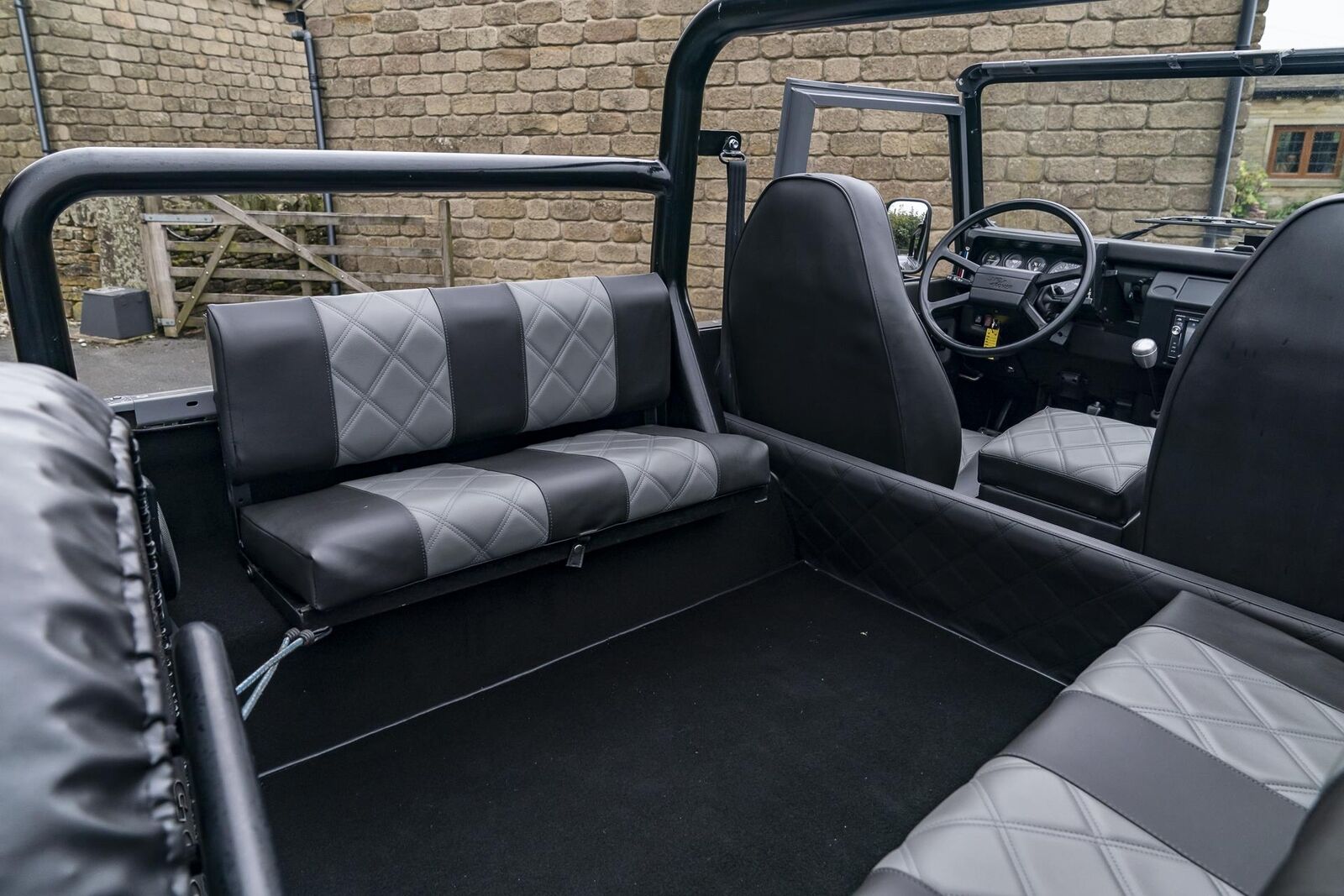 Land-Rover-Defender-1988-Finance-Trade-Welcomed-13