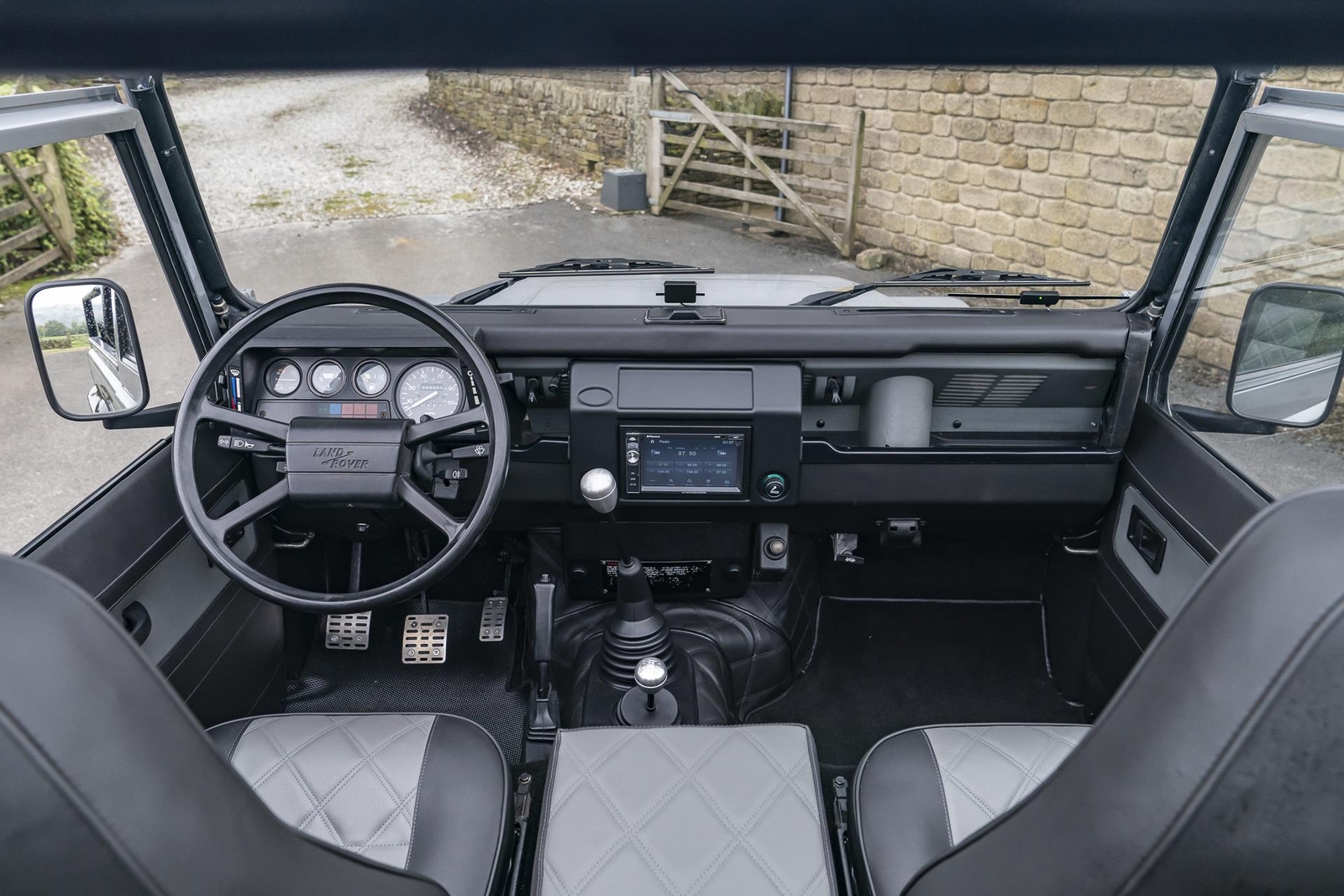 Land-Rover-Defender-1988-Finance-Trade-Welcomed-17