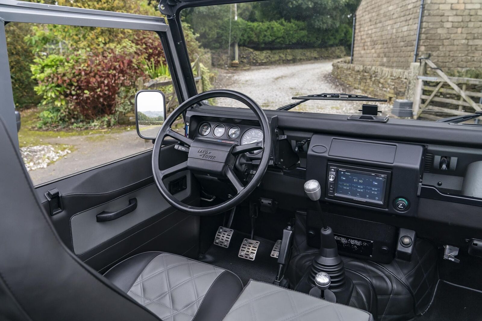 Land-Rover-Defender-1988-Finance-Trade-Welcomed-18