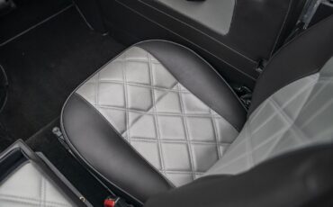 Land-Rover-Defender-1988-Finance-Trade-Welcomed-24