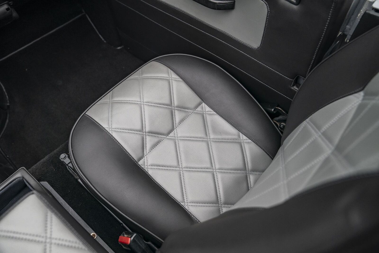 Land-Rover-Defender-1988-Finance-Trade-Welcomed-24