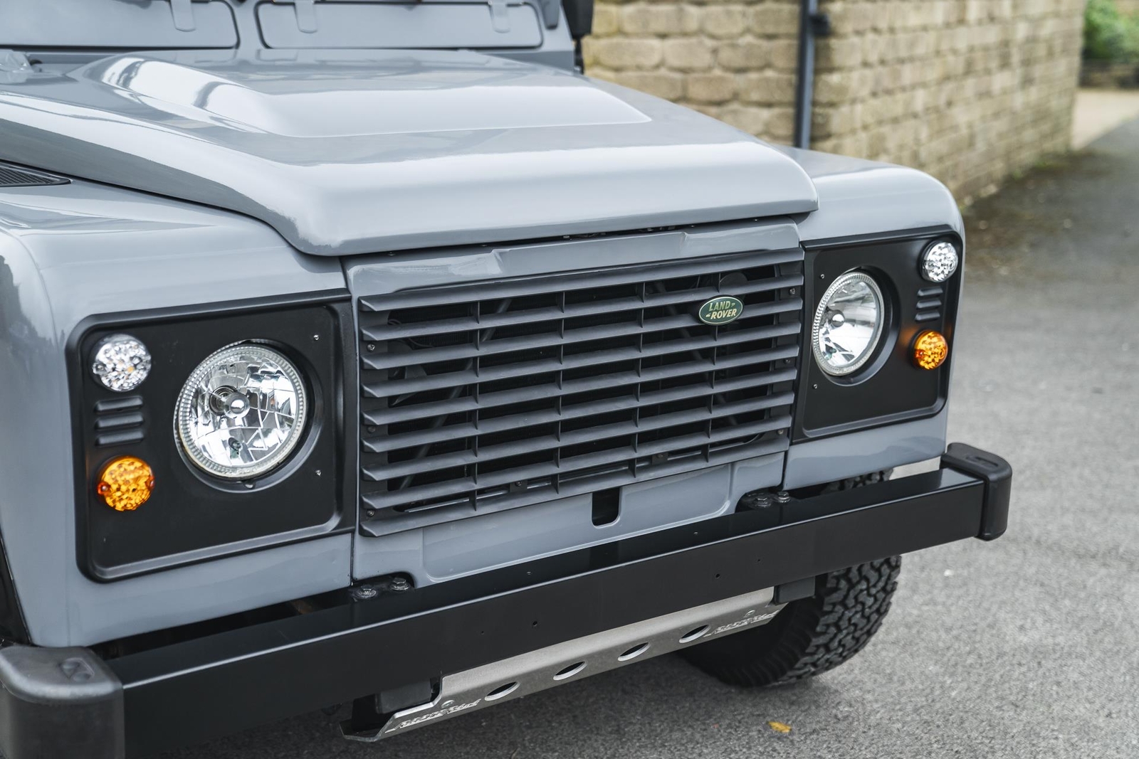 Land-Rover-Defender-1988-Finance-Trade-Welcomed-33