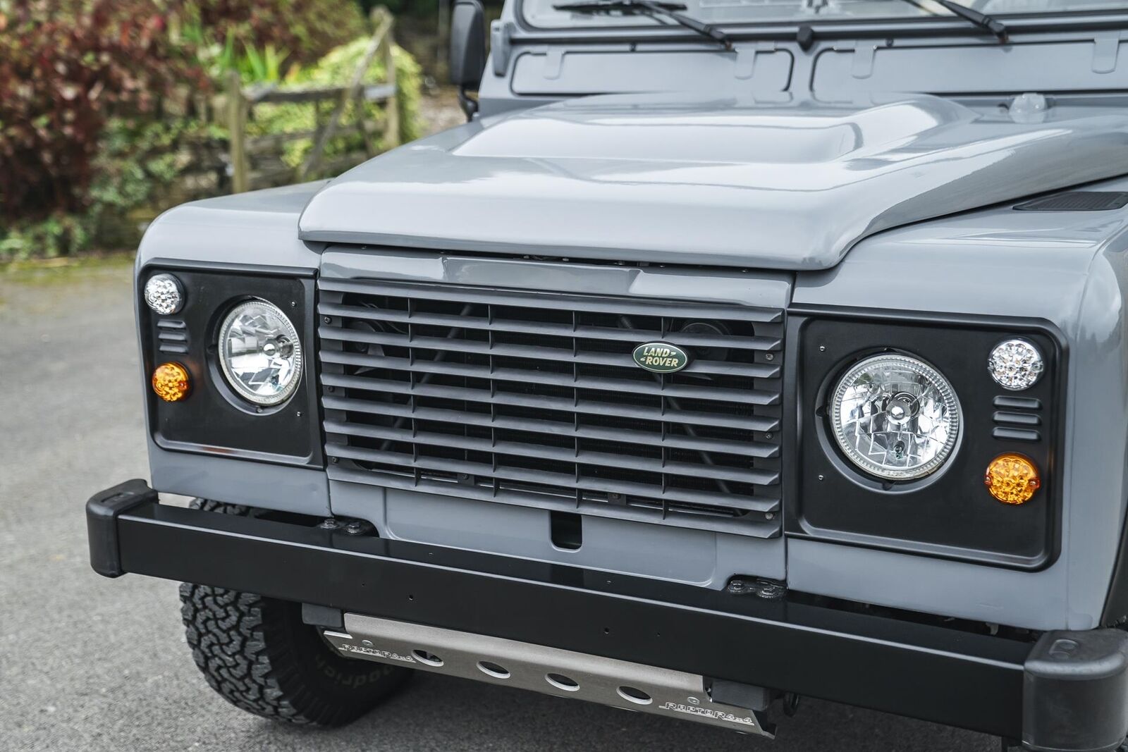Land-Rover-Defender-1988-Finance-Trade-Welcomed-34