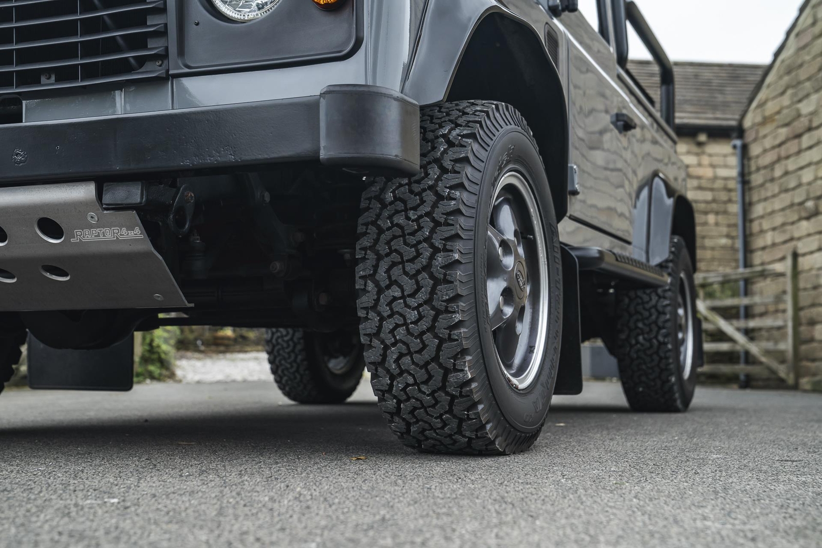 Land-Rover-Defender-1988-Finance-Trade-Welcomed-36