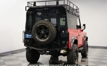 Land-Rover-Defender-1991-SUV-11