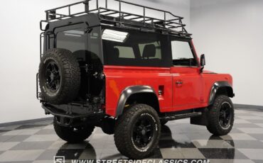 Land-Rover-Defender-1991-SUV-12