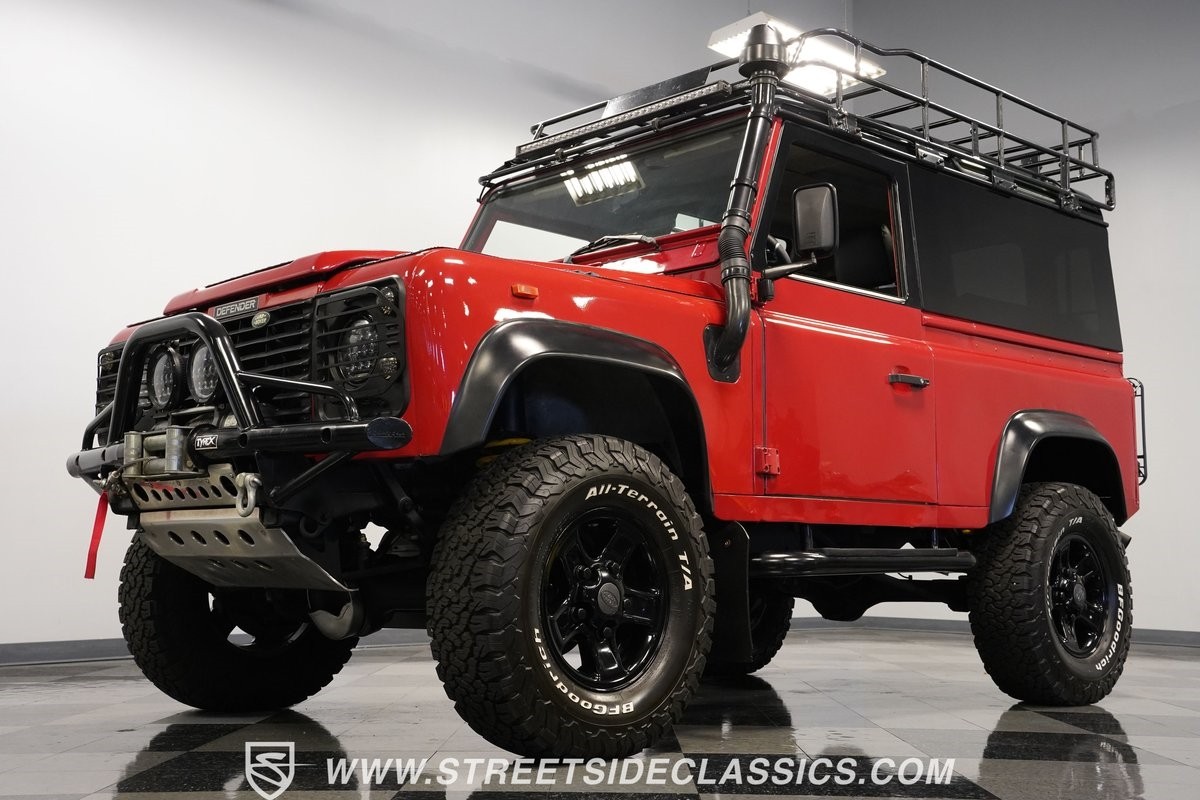 Land-Rover-Defender-1991-SUV-21