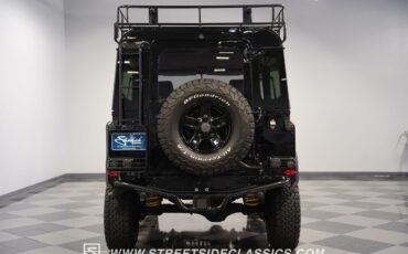 Land-Rover-Defender-1991-SUV-25