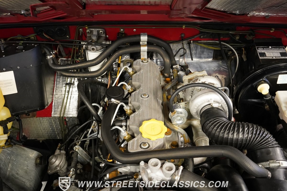 Land-Rover-Defender-1991-SUV-34