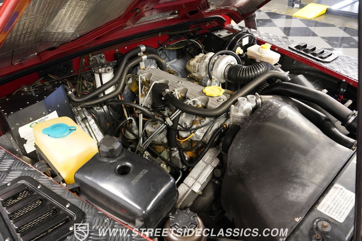 Land-Rover-Defender-1991-SUV-35