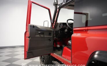 Land-Rover-Defender-1991-SUV-36