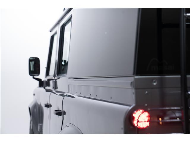 Land-Rover-Defender-1993-13