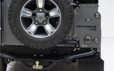 Land-Rover-Defender-1993-30