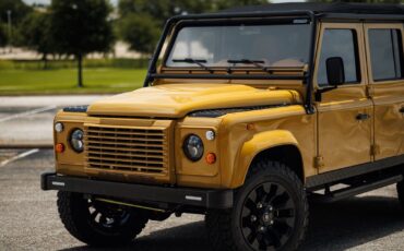 Land-Rover-Defender-1993-4D-Sport-Utility-12