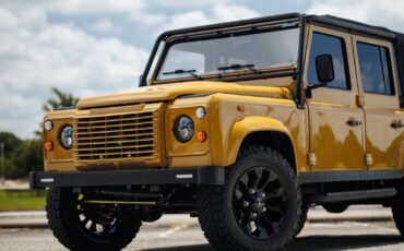 Land-Rover-Defender-1993-4D-Sport-Utility-13